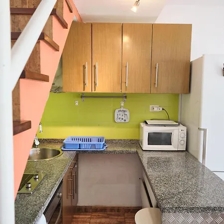 Delightful Playmar: Comfort And Convenience In Maspalomas, Steps Away From Shopping Centers And Beaches *