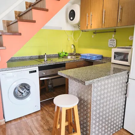 Delightful Playmar: Comfort And Convenience In Maspalomas, Steps Away From Shopping Centers And Beaches Maspalomas (Gran Canaria)